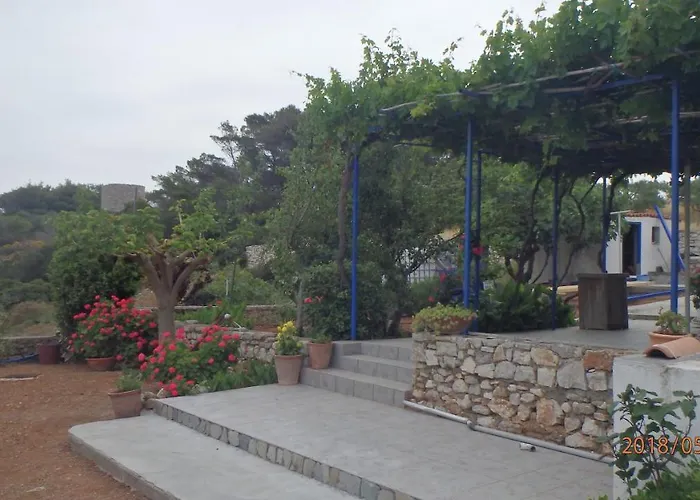 Gasthof Mylos Garden Livadi (Kythira)