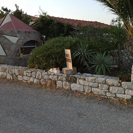 Gasthuis Mylos Garden 2*