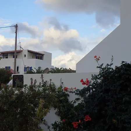Mylos Garden 2* Livadi