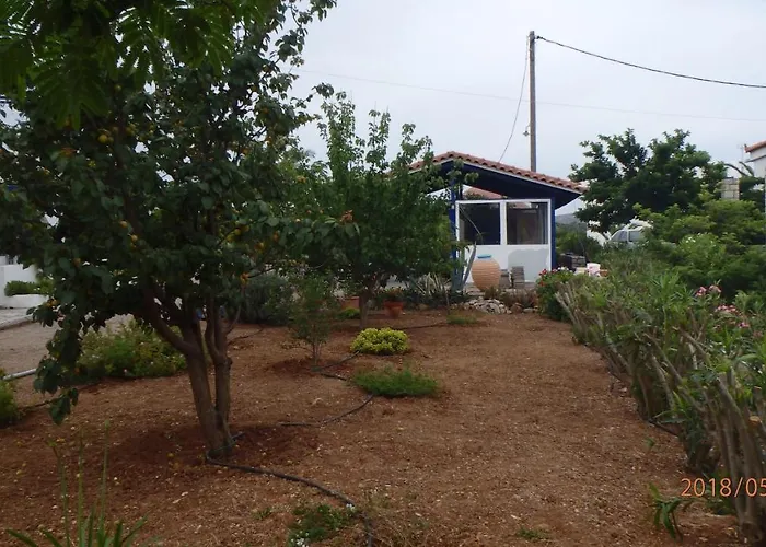Mylos Garden 招待所 2*